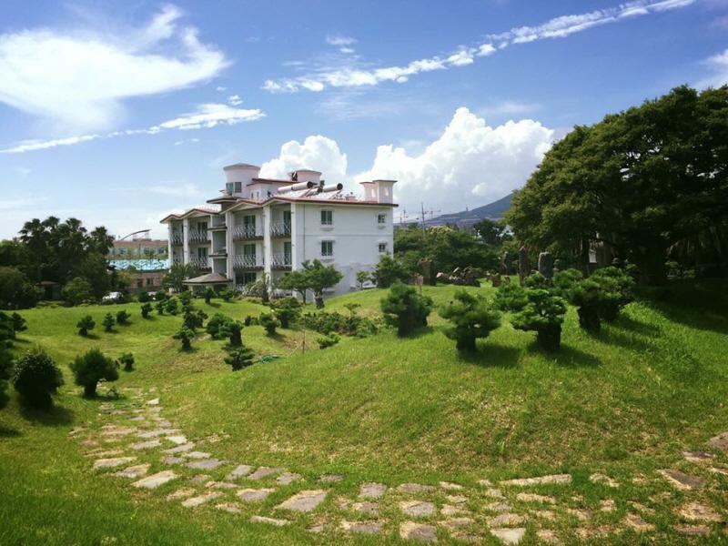 Jeju Land Pension Согвіпо Екстер'єр фото