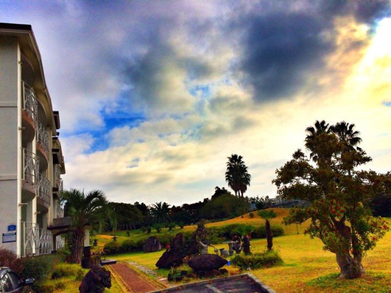 Jeju Land Pension Согвіпо Екстер'єр фото